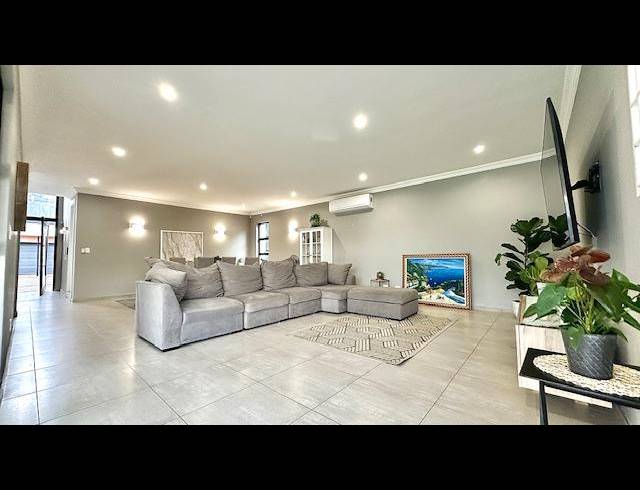 5 BEDROOM PROPERTY TO RENT IN WATERKLOOF RIDGE